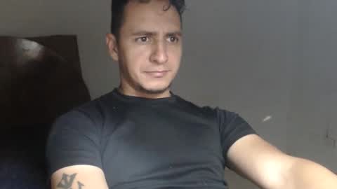 Snapshot of darkking_dk chatting on 10/15/25, 05:40 Dark King online show from 10/15/25, 05:40
