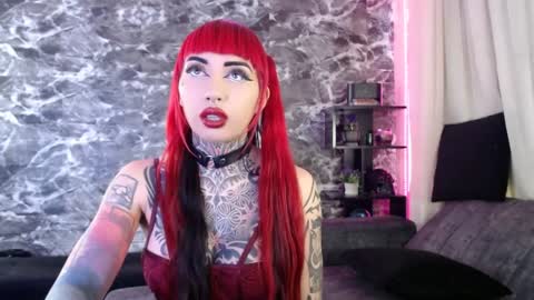Snapshot of darkly_waxx chatting on 02/06/25, 03:09 New account. Help me reach 100 thumbs up online show from 02/06/25, 03:09