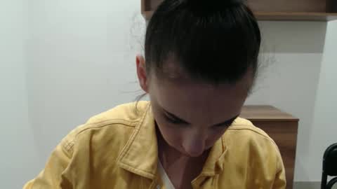 Snapshot of darklynx_ chatting on 12/01/25, 03:39 darklynx_ online show from 12/01/25, 03:39