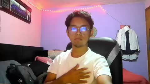 Snapshot of darknex_ chatting on 07/02/26, 05:46 Jose Ian online show from 07/02/26, 05:46