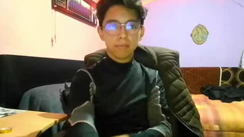 Snapshot of darknex_ chatting on 07/04/26, 05:24 Jose Ian online show from 07/04/26, 05:24