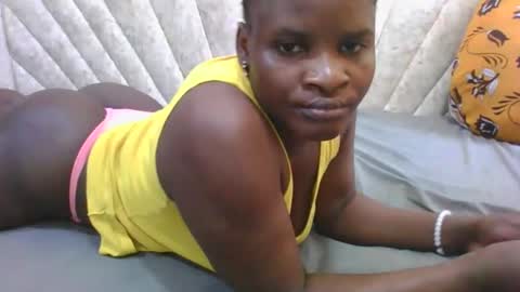 SHANICE online show from 10/18/25, 08:15