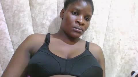 SHANICE online show from 04/11/26, 07:40