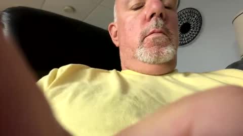 Snapshot of darknite083072 chatting on 09/27/25, 03:39 darknite083072 online show from 09/27/25, 03:39