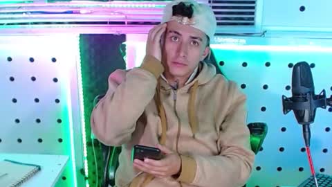 DARKO0717 online show from 09/18/25, 11:18