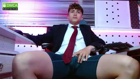 DARKO0717 online show from 10/01/25, 10:32