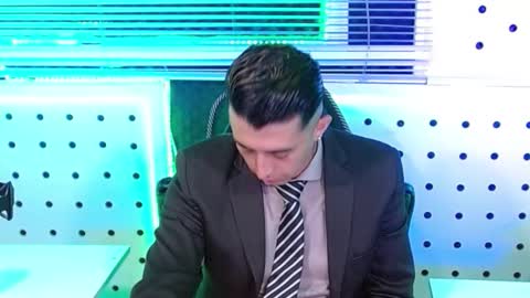 DARKO0717 online show from 11/12/25, 12:16