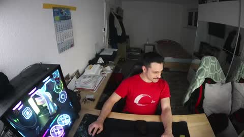 darkschneider_ online show from 01/28/25, 12:36