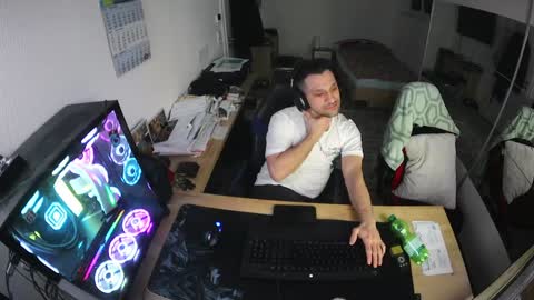 darkschneider_ online show from 02/08/25, 12:28