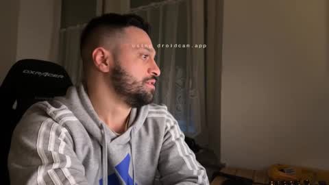 darkschneider_ online show from 12/04/25, 06:44