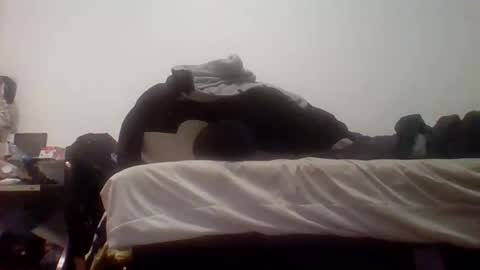DarkSundaze online show from 04/26/26, 05:21