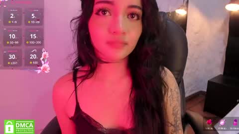 Snapshot of darky_doll chatting on 04/24/26, 02:25 Darky Doll online show from 04/24/26, 02:25