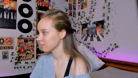 lina online show from 12/13/24, 07:32