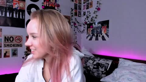 lina online show from 01/06/25, 11:31