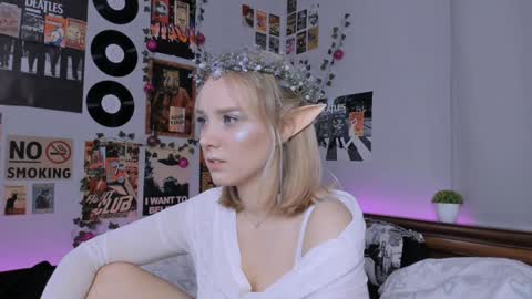 lina online show from 01/25/25, 11:43