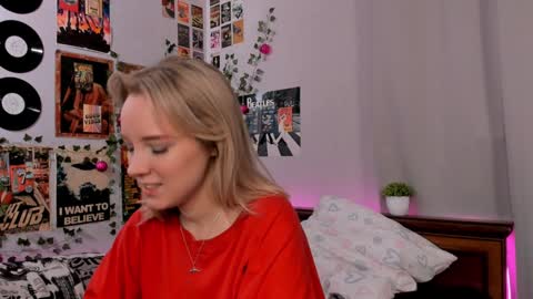 lina online show from 02/04/25, 02:28