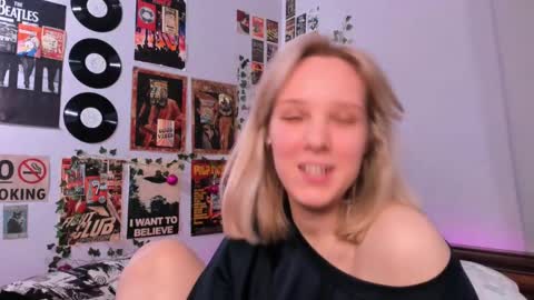 lina online show from 02/09/25, 05:50