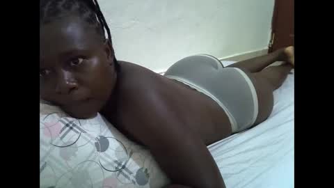 darling_ella online show from 02/16/26, 05:14