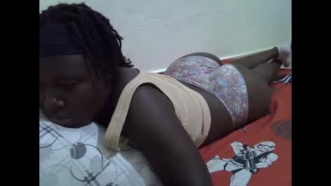 darling_ella online show from 03/28/26, 05:07