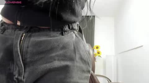 Snapshot of darling_spoiled chatting on 07/15/26, 09:58 darling online show from 07/15/26, 09:58
