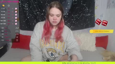 Snapshot of darling_tony18 chatting on 12/18/24, 06:25 darling_tony18 online show from 12/18/24, 06:25