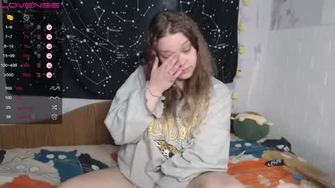 Snapshot of darling_tony18 chatting on 10/25/25, 02:56 darling_tony18 online show from 10/25/25, 02:56