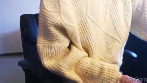 Snapshot of darlingd77 chatting on 01/08/25, 02:14 DarlingD online show from 01/08/25, 02:14