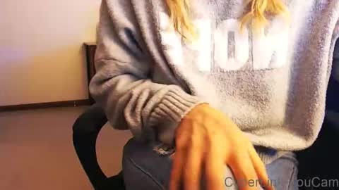 Snapshot of darlingd77 chatting on 01/23/25, 01:13 DarlingD online show from 01/23/25, 01:13