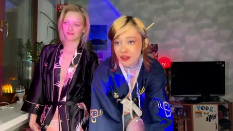 Snapshot of darlingdarinka chatting on 01/27/25, 04:54 D online show from 01/27/25, 04:54