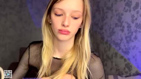 D online show from 11/08/25, 08:40