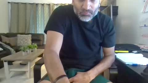 darryl43321 online show from 12/01/25, 05:51