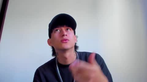 Snapshot of darsel_night chatting on 11/20/25, 01:55 darsel_night online show from 11/20/25, 01:55