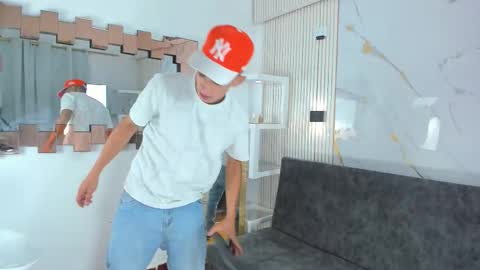 Snapshot of darwin_ggh chatting on 11/12/25, 07:31 darwin_ggh online show from 11/12/25, 07:31