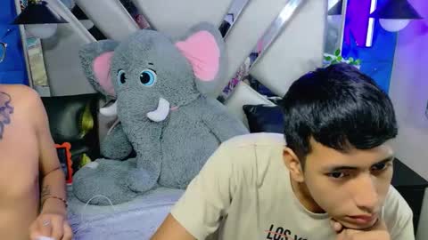 darwinandbrayan online show from 12/21/25, 04:08