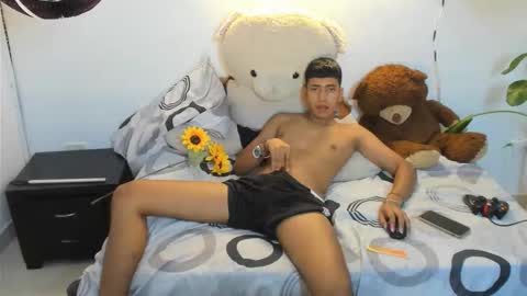 darwinandbrayan online show from 03/08/26, 07:17