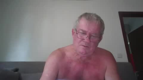 darwincock online show from 04/21/26, 01:53