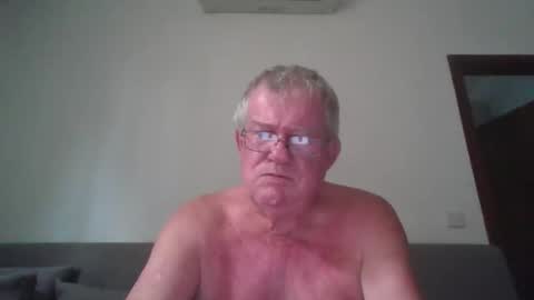 darwincock online show from 04/23/26, 02:35