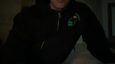 Snapshot of darwins_dessert chatting on 06/15/26, 08:33 darwins_dessert online show from 06/15/26, 08:33