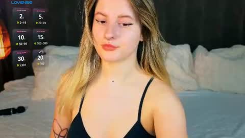 daryana_gray online show from 07/21/26, 06:05