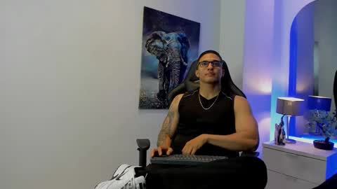 Snapshot of dash_bukoski chatting on 02/09/26, 11:03 Dash online show from 02/09/26, 11:03