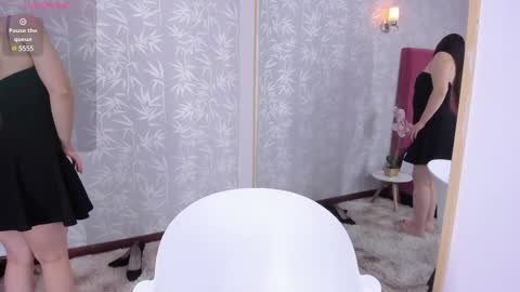 Snapshot of dashanovikov chatting on 02/13/25, 12:11 Dasha online show from 02/13/25, 12:11