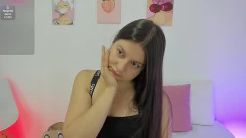 Snapshot of dashanovikov chatting on 09/16/25, 12:06 Dasha online show from 09/16/25, 12:06