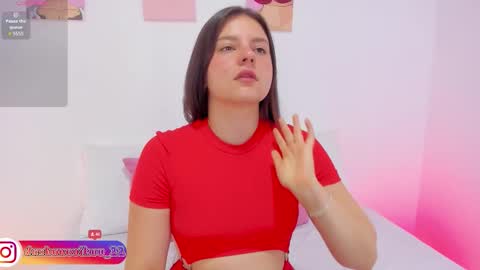 Snapshot of dashanovikov chatting on 10/30/25, 12:17 Dasha online show from 10/30/25, 12:17