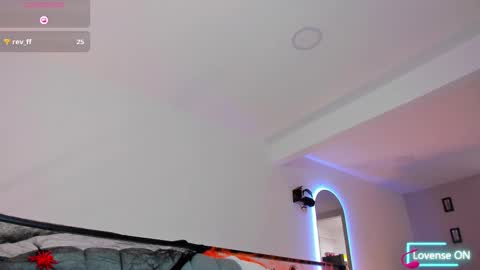 Snapshot of dass_roman chatting on 10/29/25, 07:26 Dass Roman online show from 10/29/25, 07:26