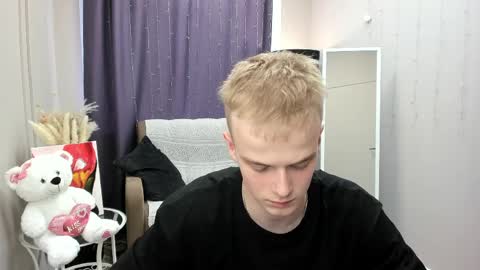 Snapshot of dattouz chatting on 04/07/26, 08:37 Jossif online show from 04/07/26, 08:37