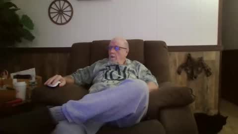 Snapshot of dave571960 chatting on 01/20/25, 11:56 dave571960 online show from 01/20/25, 11:56