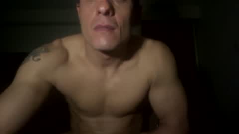 Snapshot of dave875126 chatting on 01/18/26, 06:50 dave875126 online show from 01/18/26, 06:50