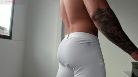 dave_hs online show from 01/19/25, 06:53