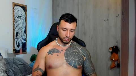 DAVE MAX online show from 01/19/25, 05:26