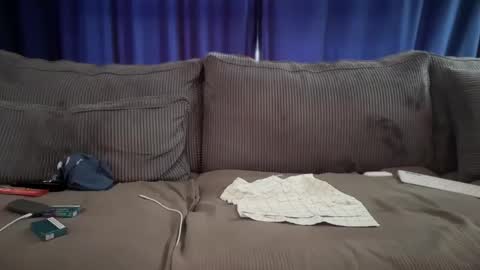 Snapshot of daveandben chatting on 12/18/24, 10:19 DaveAndBen online show from 12/18/24, 10:19